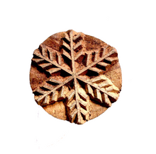 Load image into Gallery viewer, Snowflake:Wooden Block