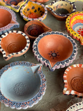 Load image into Gallery viewer, Natural Clay Paints (PDF Guide)