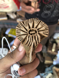 Dandelion:Wooden Block